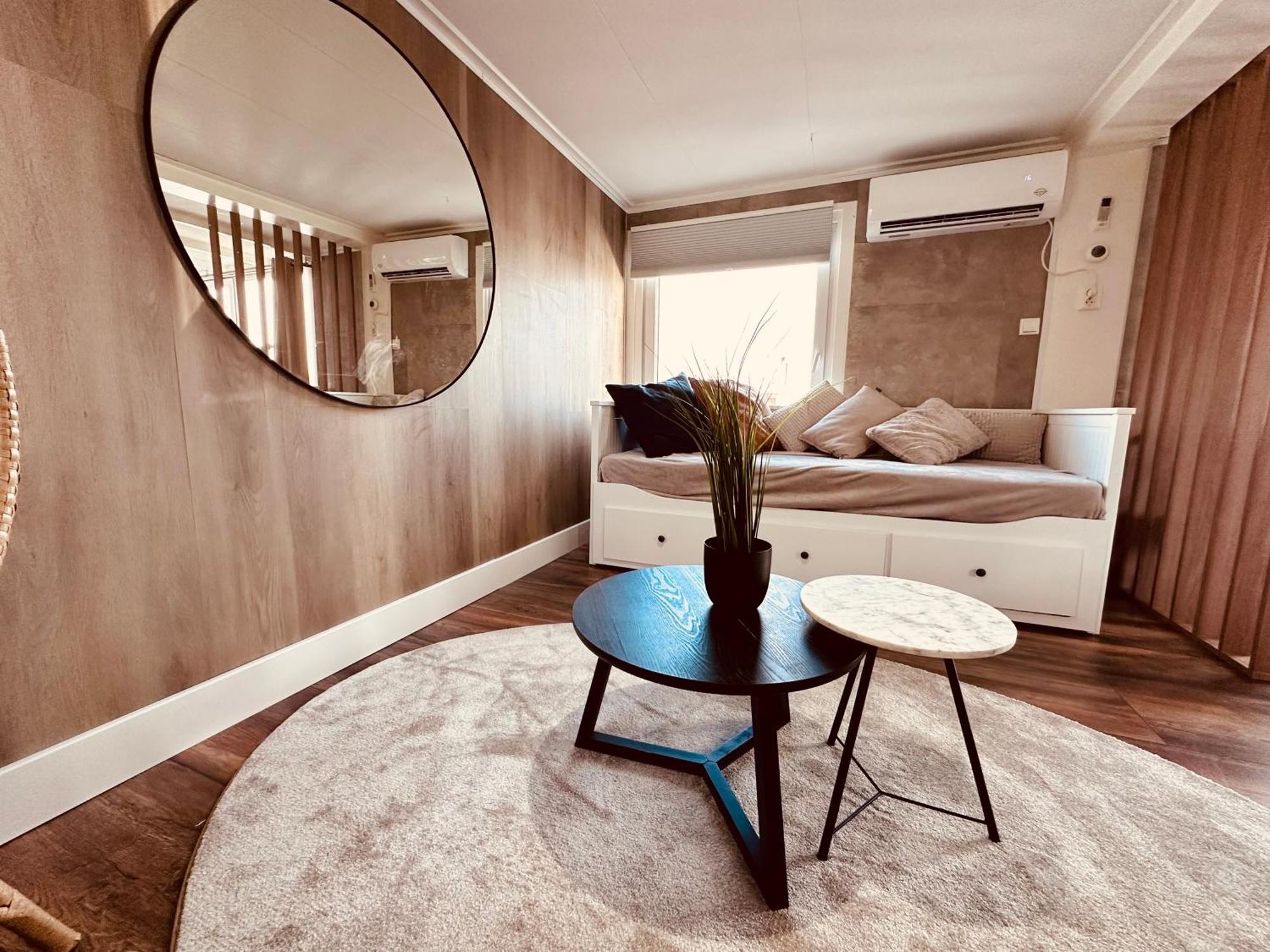 알스메르 Amsterdam Boathouse 아파트 외부 사진