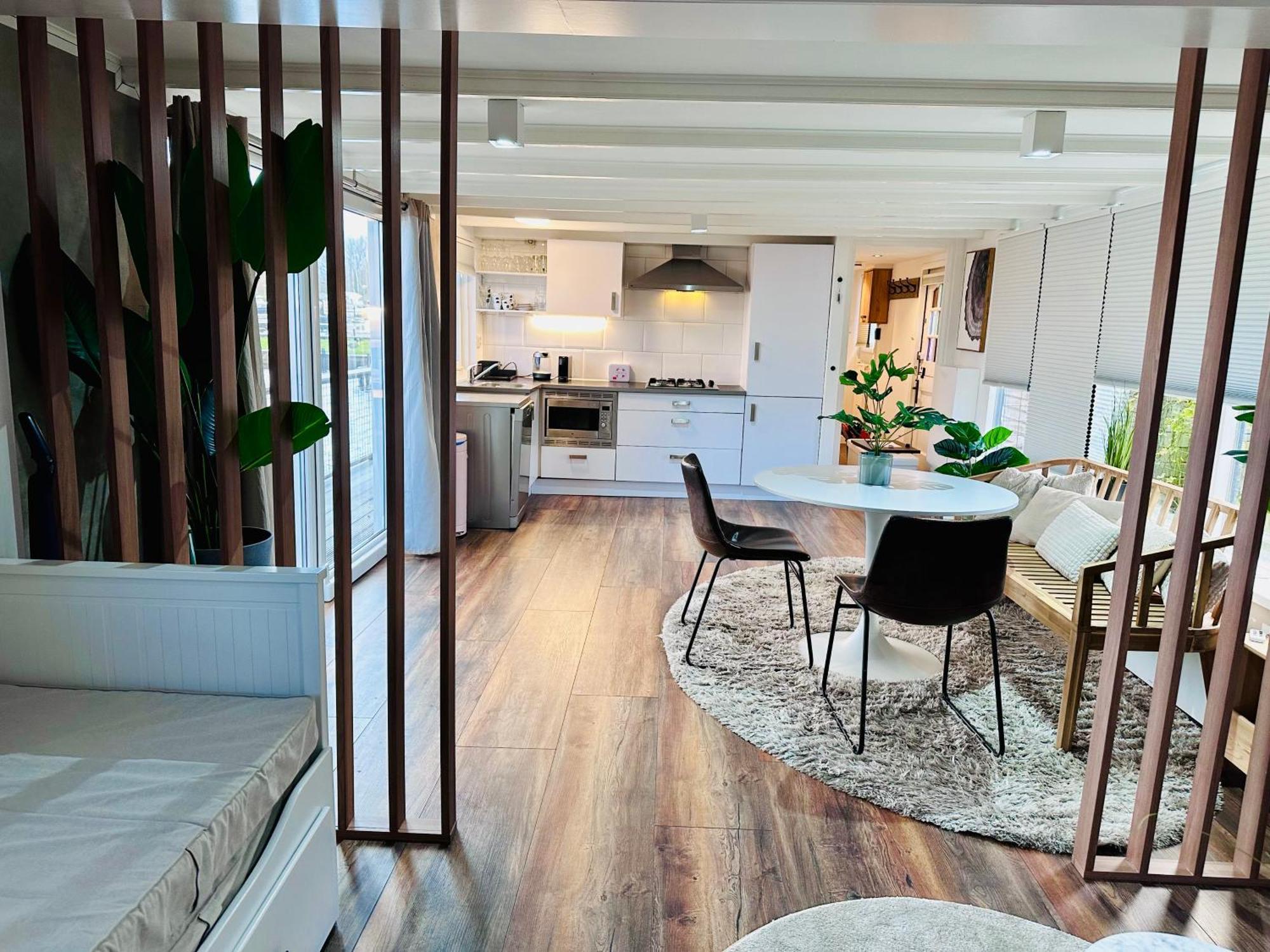 알스메르 Amsterdam Boathouse 아파트 외부 사진